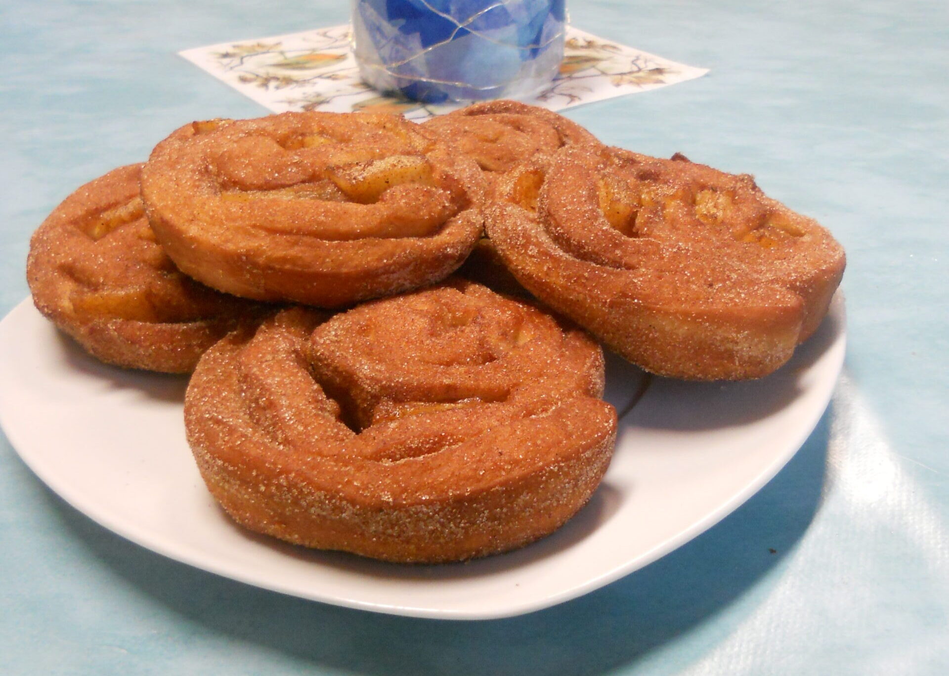 Leckere Apfelberliner von unserem Bäcker